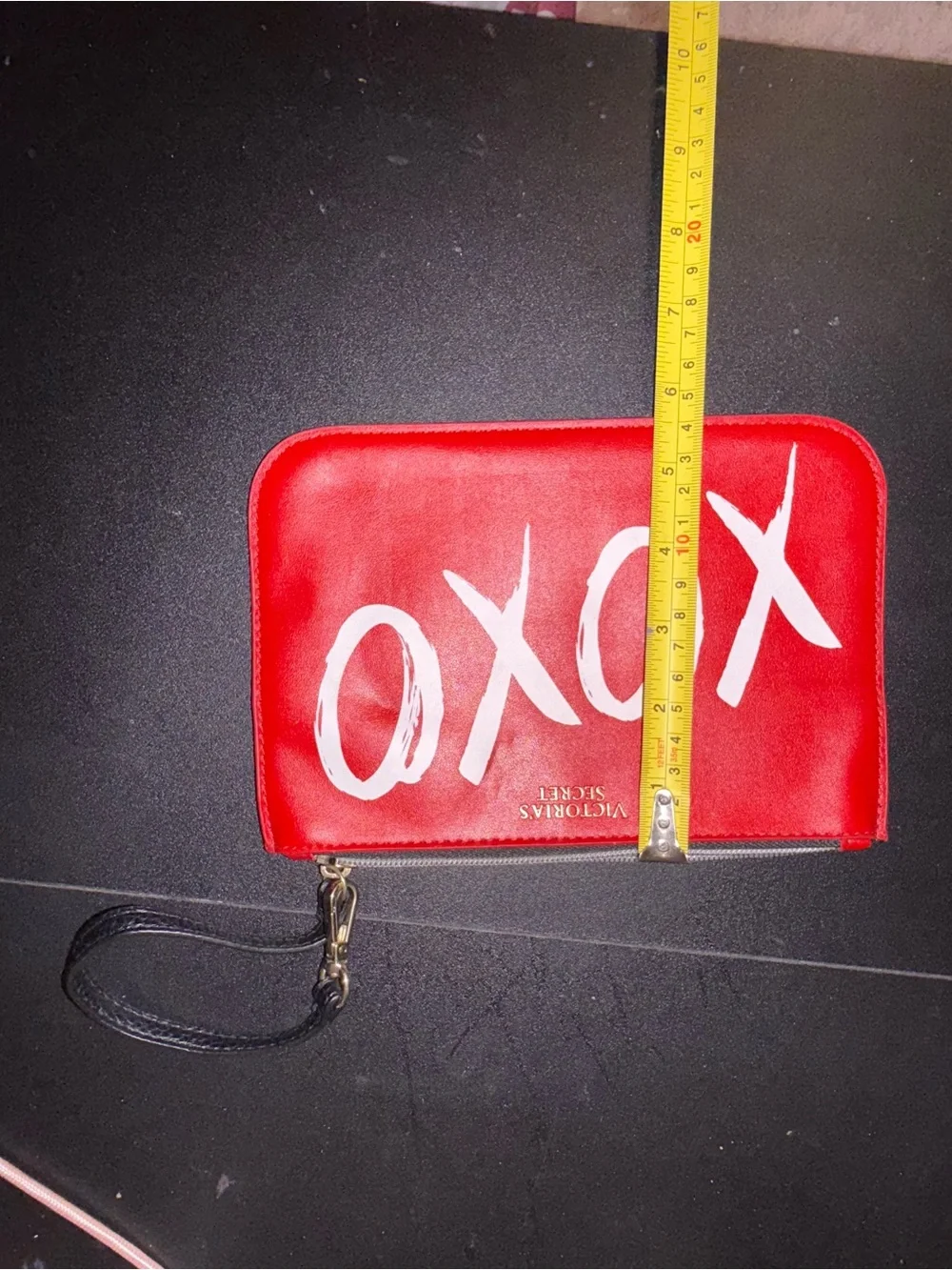Victoria's Secret Red 'XOXO' Zip Pouch - Picture 5 of 5